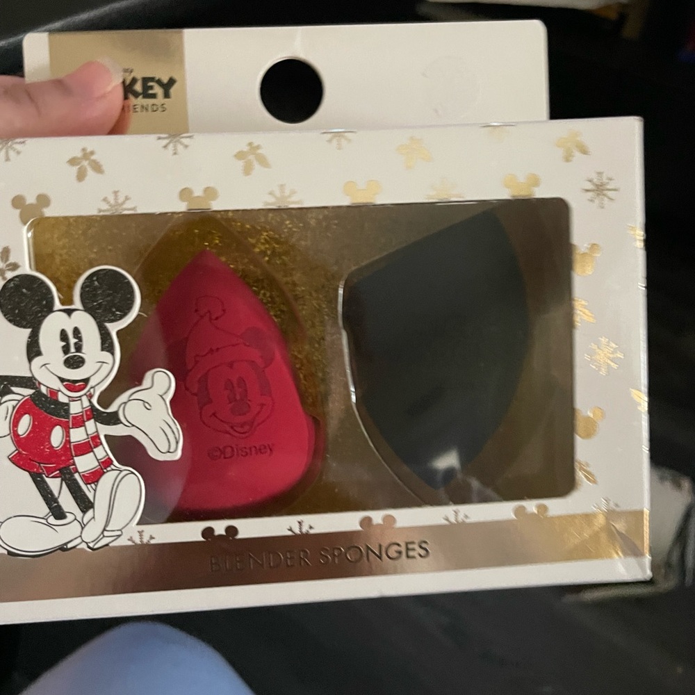 Mickey Mouse blender sponges